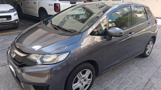 HONDA FIT 1.5 DX 16V FLEX 4P MANUAL HONDA FIT 1.5 DX 16V FLEX 4P MANUAL